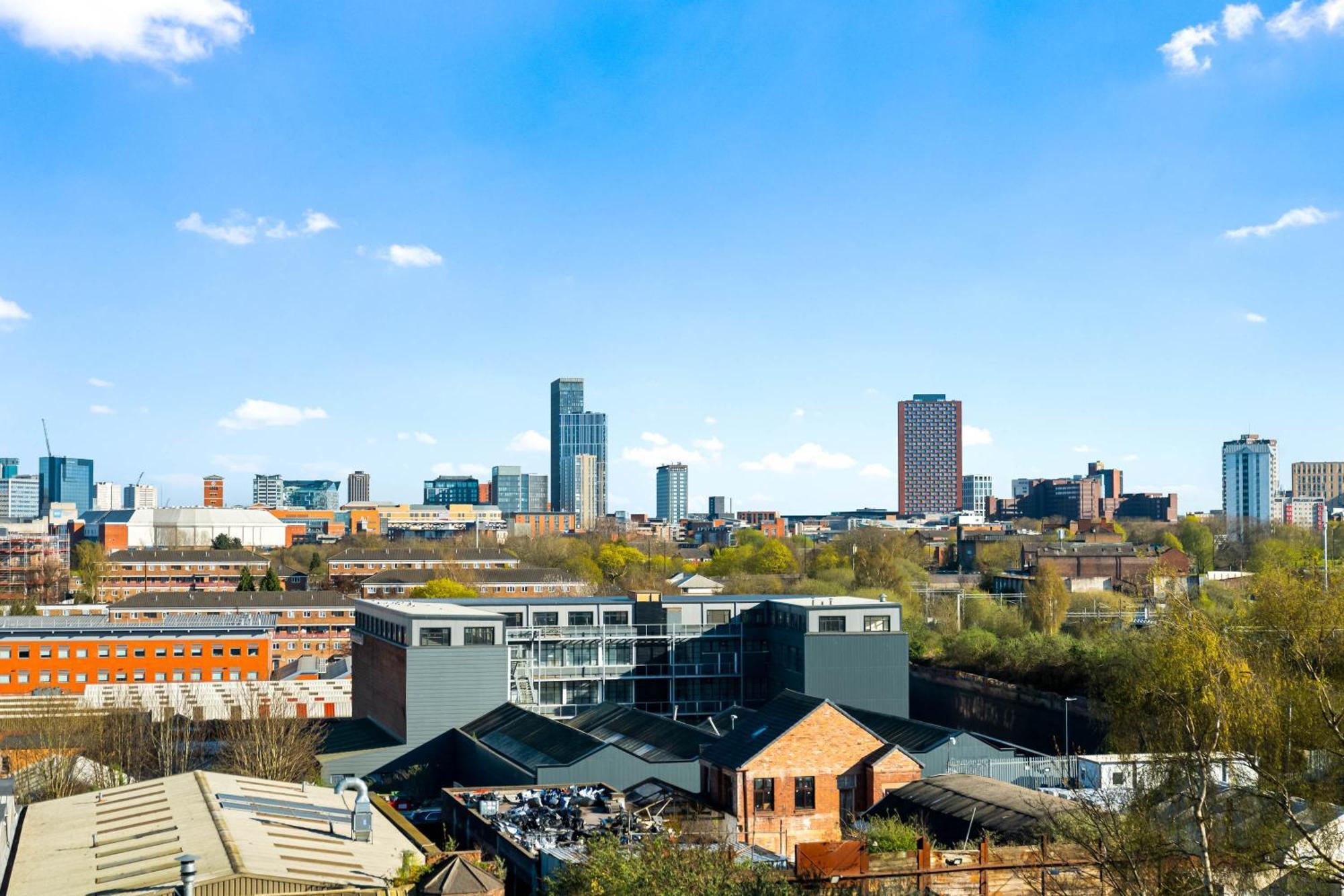 2 Bedroom - 2 Bathrooms - Netflix- Juliet Balcony 419h * Birmingham